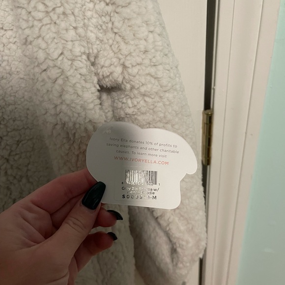 NWT Ivory Ella Full Zip Hoodie Sherpa - Picture 4 of 6